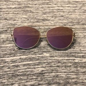 Sunglasses - pink lens